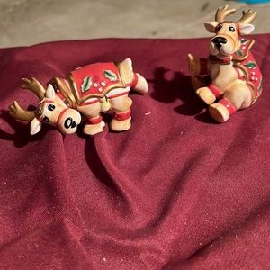 Ceramic tumbling reindeer